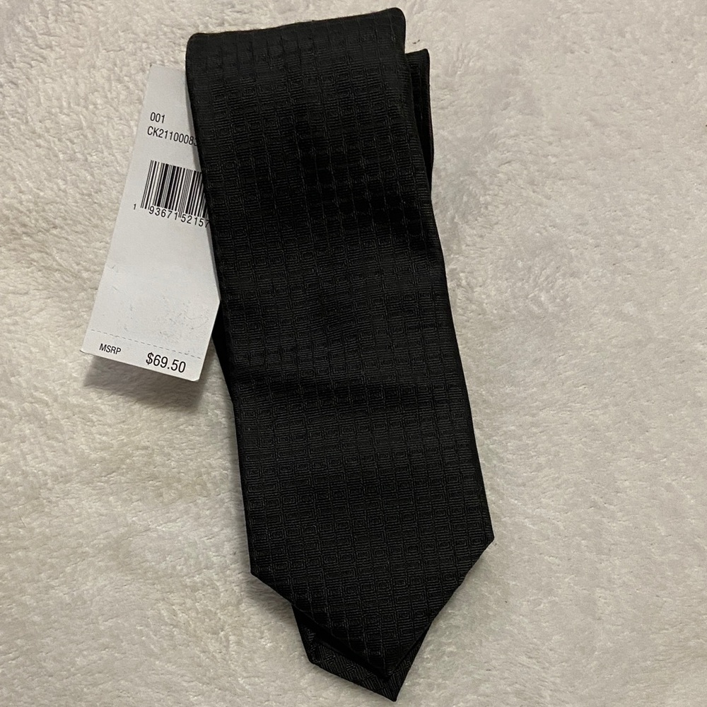 Calvin Klein Black Textured Grid Tie